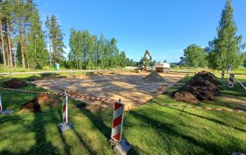 Strītbola laukuma izbūves darbi Mežaparka ielā 5
