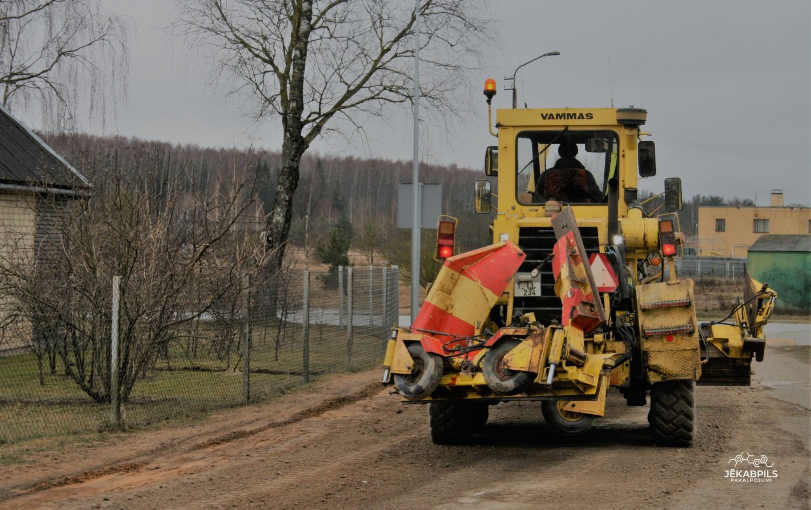  Jēkabpilī uzsākta grantēto ielu greiderēšana