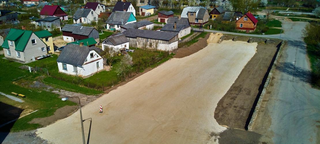 Ziemeļu ielā 1 pabeigti būvdarbi un izveidots stāvlaukums