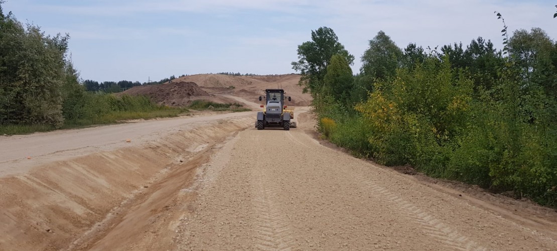 Iedzīvotāju ērtībai veikts aktīvās atpūtas kalna piebraucamā ceļa remonts Jēkabpils Mežaparkā